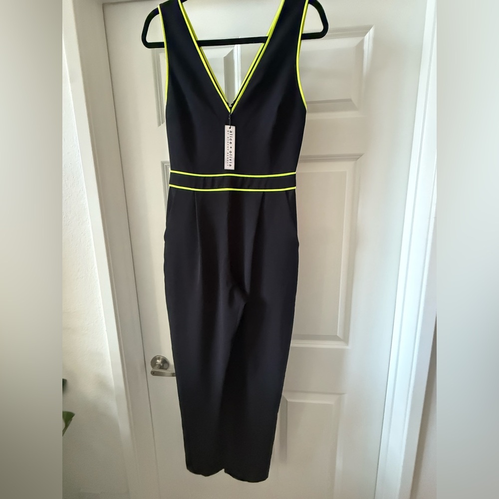 Alice + Olivia by Stacey Bendet Black Jeri Neon Yellow Piped Jumpsuit Size 4 NWT